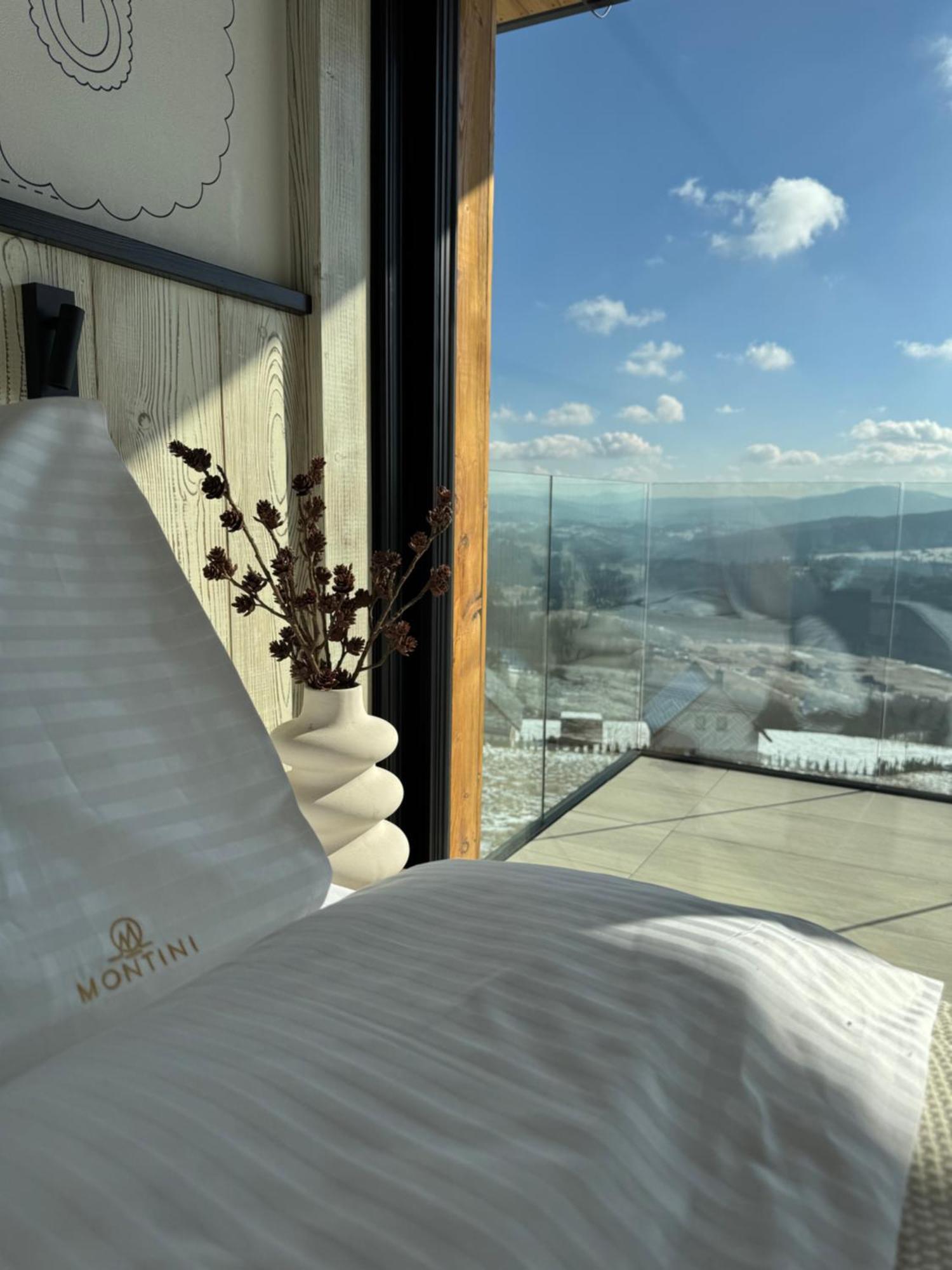 Montini - Wybrane Domki Z Jacuzzi Koniakow Exterior photo